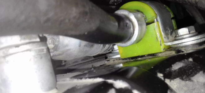 Замена втулок стабилизатора Лада Веста пошагово