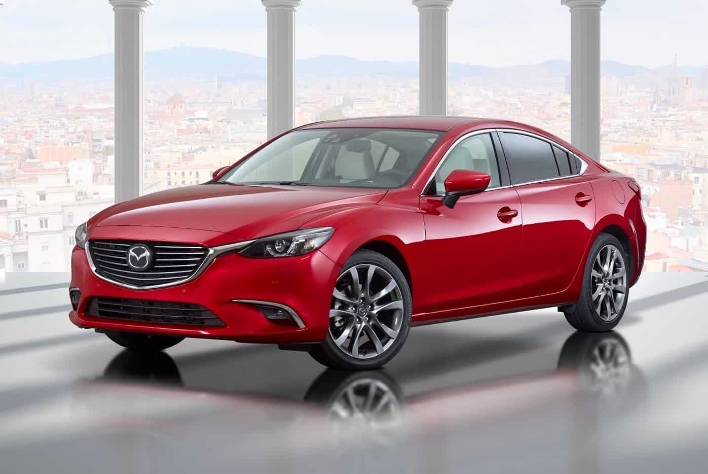 Как заменить салонный фильтр в Mazda 6?