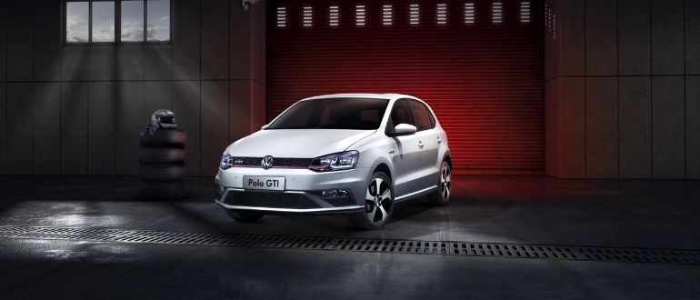 Volkswagen Polo (Вольсфаген Поло)