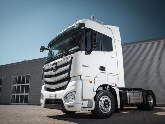 Foton auman