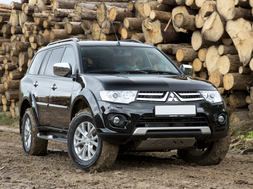 Mitsubishi pajero sport