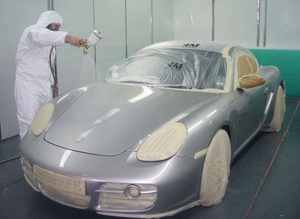 Профессионал красит авто 