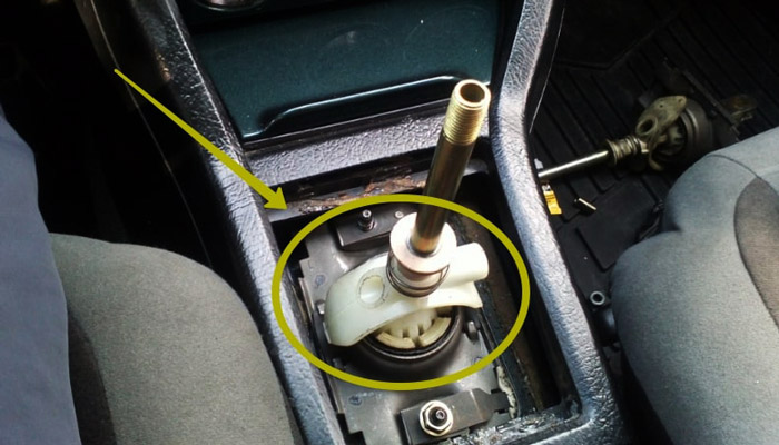 плохо включается задняя передача