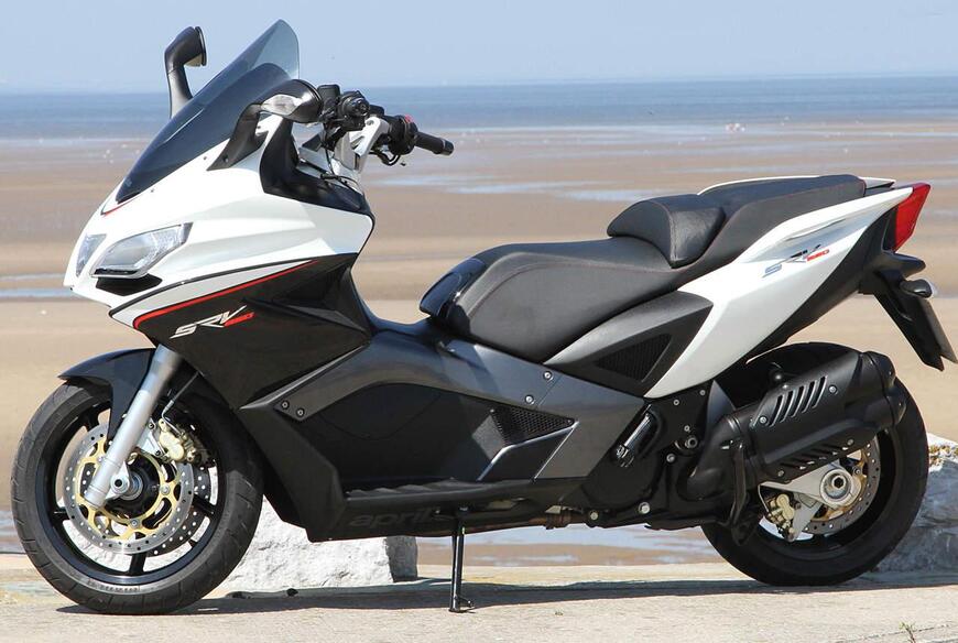 Aprilia srv 850