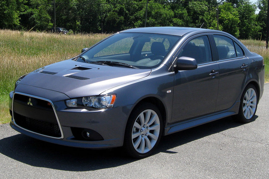 Mitsubishi lancer