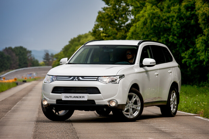 Mitsubishi outlander iii
