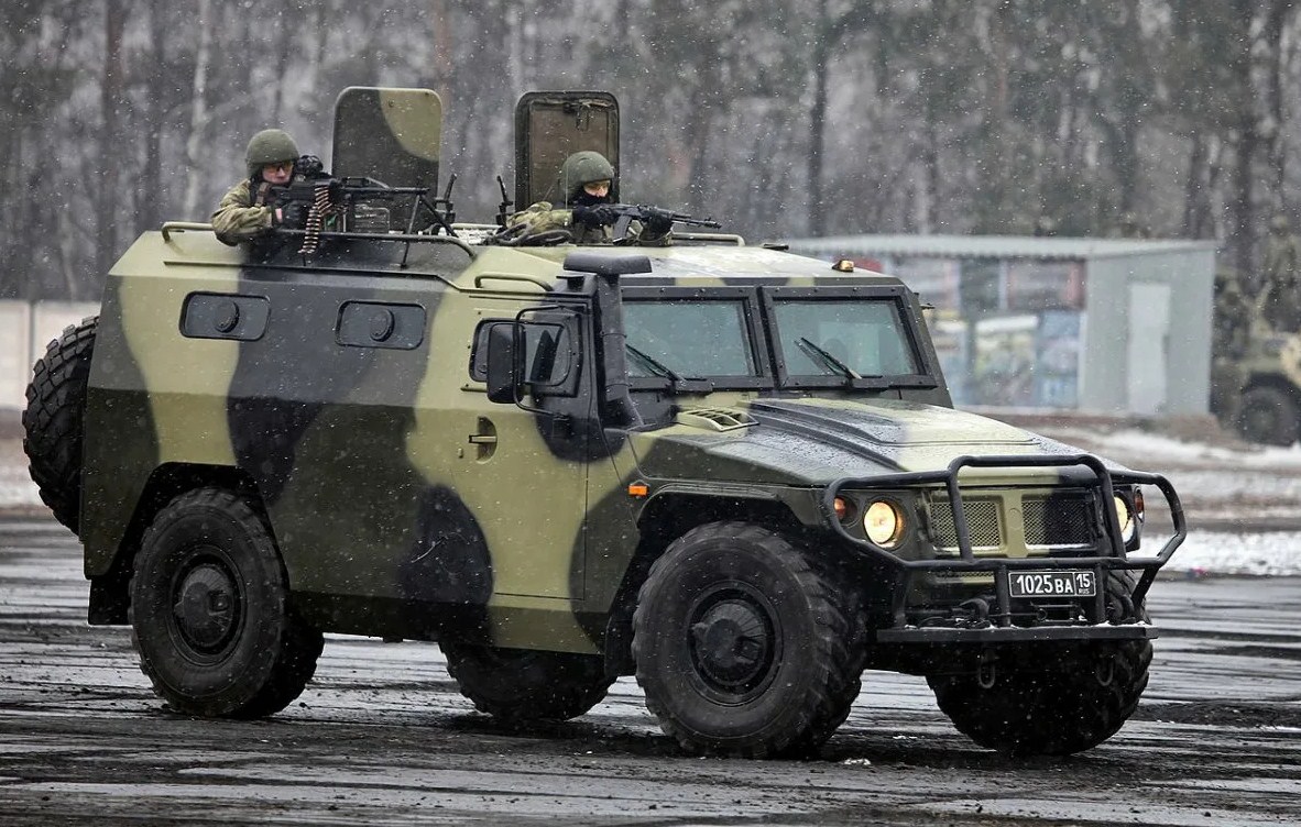 фото бронеавтомобиля Тигр
