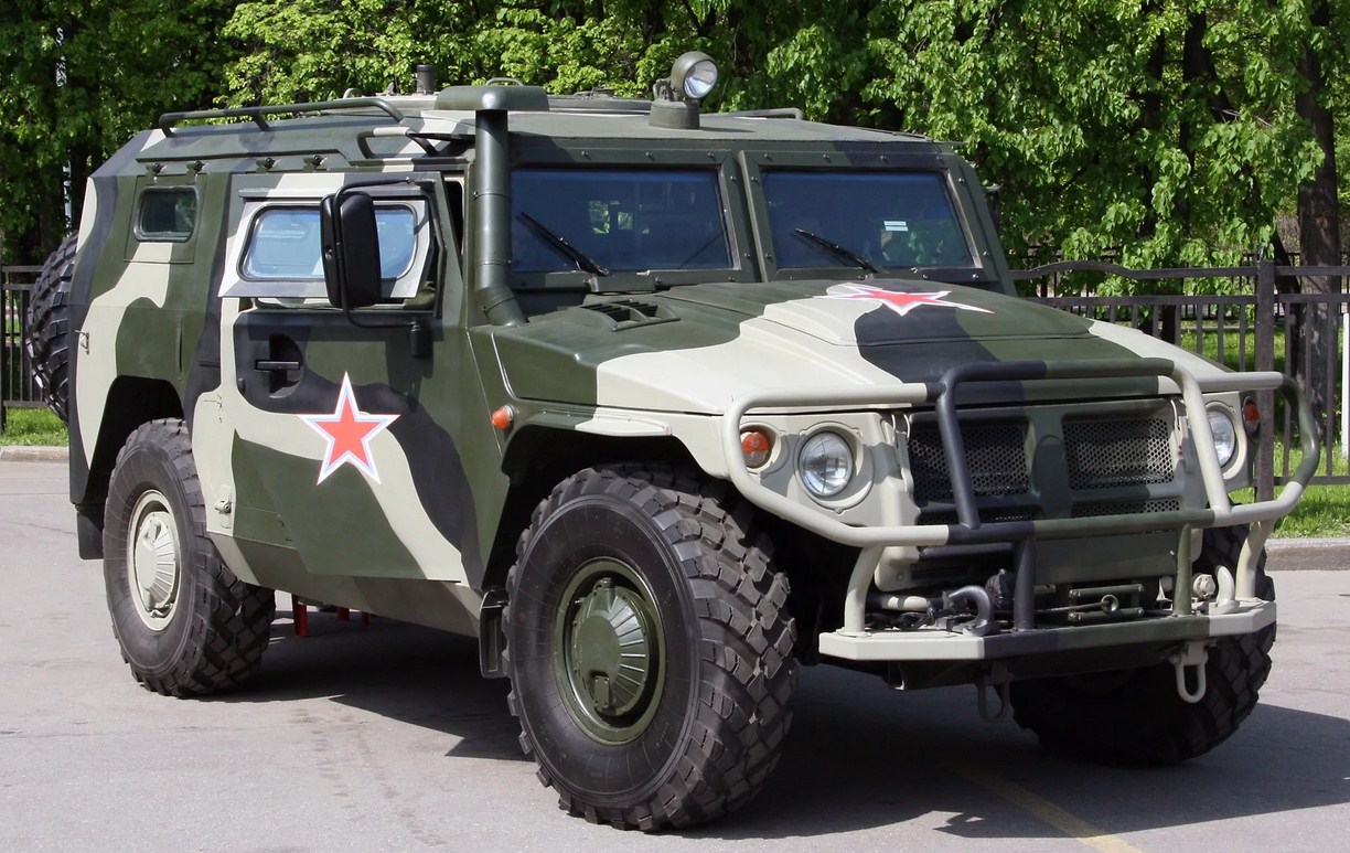 фото бронеавтомобиля Тигр