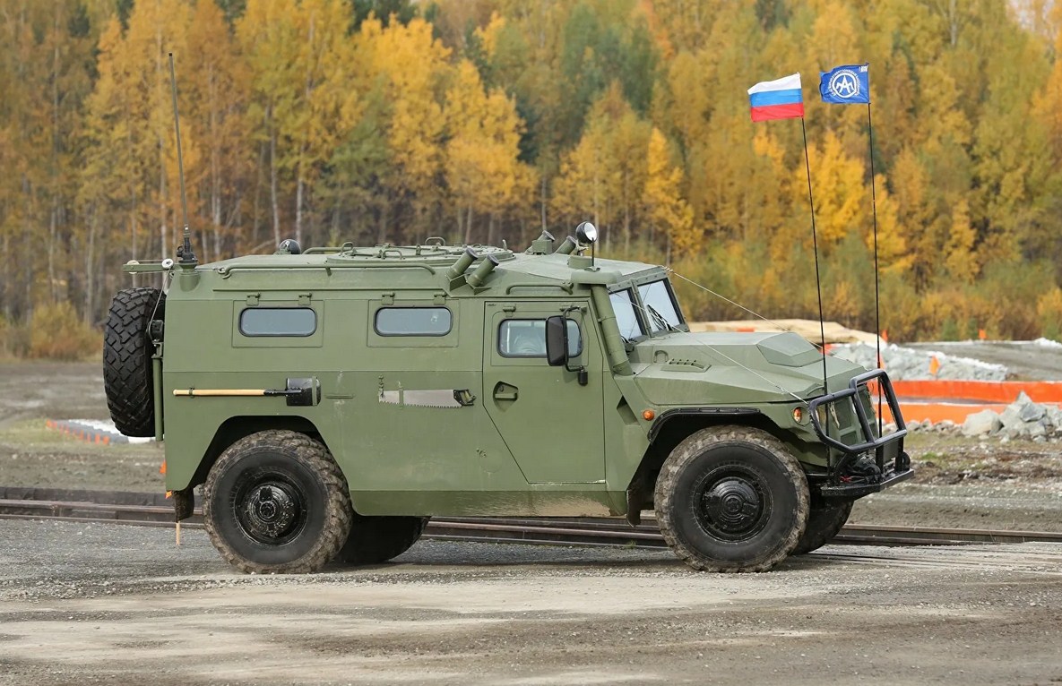 фото бронеавтомобиля Тигр
